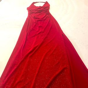 Beautiful sparkly long red dress